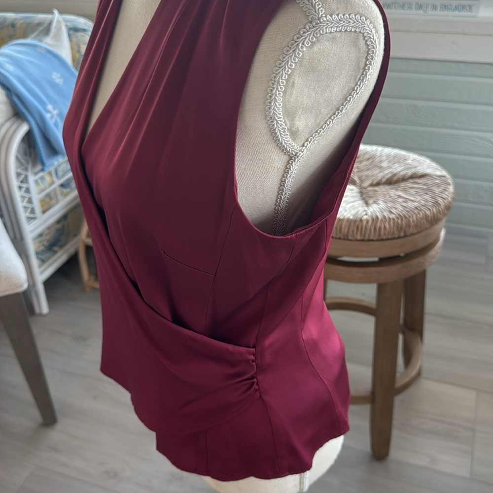 Ann Taylor size 6, maroon silk top - Picture 4 of 5